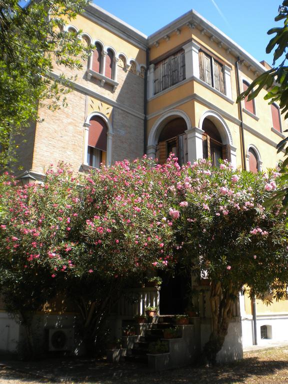 Villa Parco Venedigs Lido Eksteriør billede
