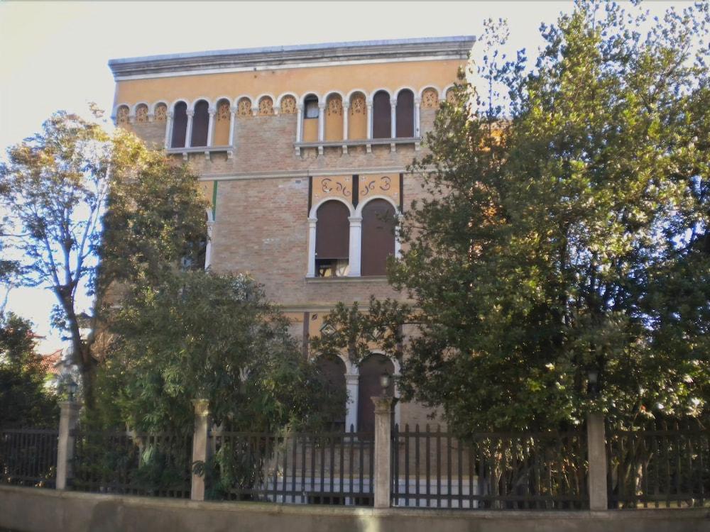 Villa Parco Venedigs Lido Eksteriør billede